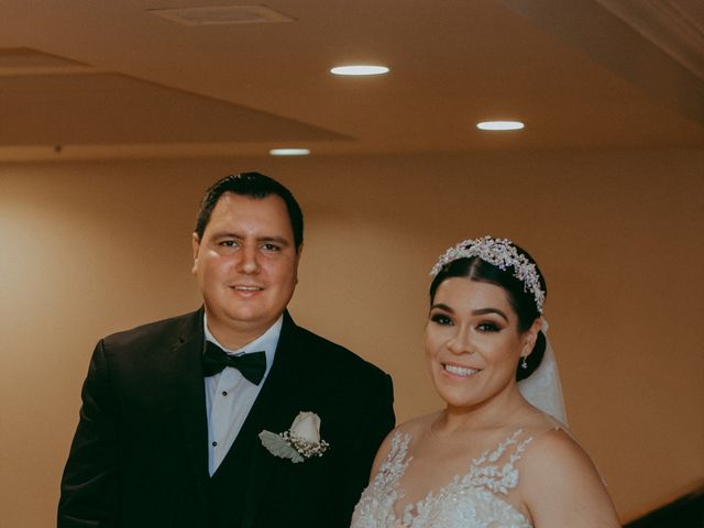 La boda de Juan Carlos y Alejandra Villaseñor en Mexicali, Baja California 35