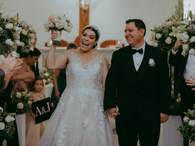 La boda de Juan Carlos y Alejandra Villaseñor en Mexicali, Baja California 48