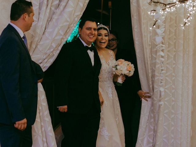 La boda de Juan Carlos y Alejandra Villaseñor en Mexicali, Baja California 55