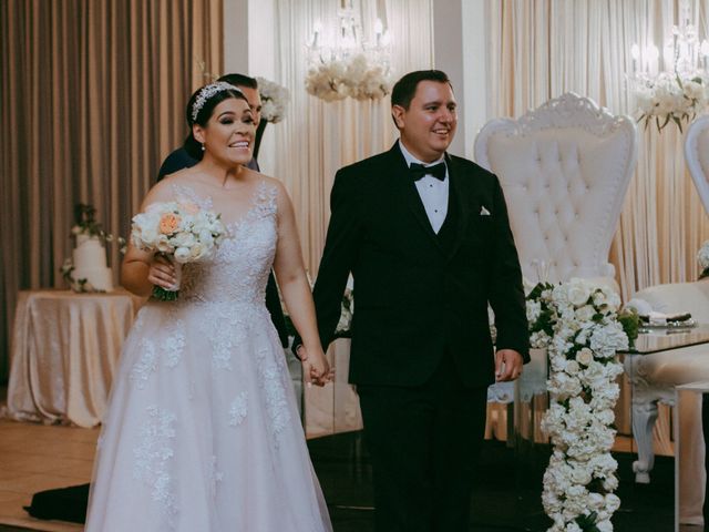 La boda de Juan Carlos y Alejandra Villaseñor en Mexicali, Baja California 60