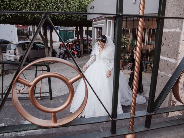 La boda de Javier y Claudia en Zapopan, Jalisco 10