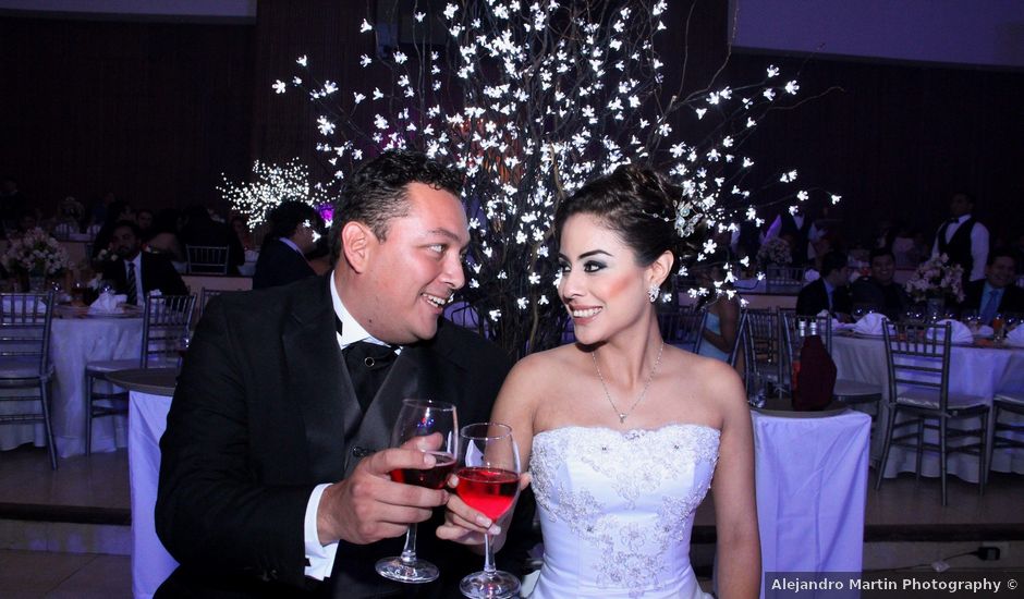 La boda de Sebastián y Alejandra en Campeche, Campeche