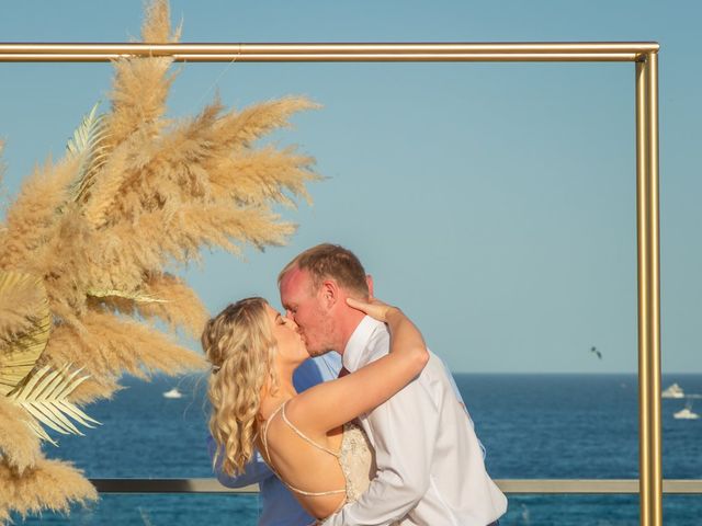 La boda de Erick y Elizabeth en Cabo San Lucas, Baja California Sur 13