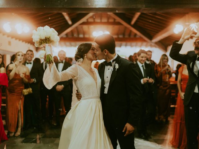 La boda de Raúl y Gabriela en Tlajomulco de Zúñiga, Jalisco 44