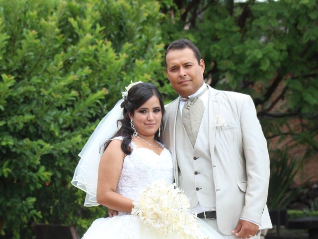 La boda de Pablo y Marisela en Encarnación de Díaz, Jalisco 6