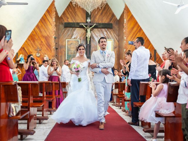 La boda de Rodrigo y Adriana en Mazatlán, Sinaloa 13