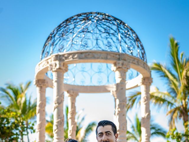 La boda de Rodrigo y Adriana en Mazatlán, Sinaloa 22