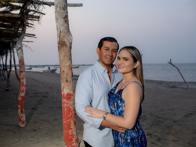 La boda de Omar y Irais en Boca del Río, Veracruz 15