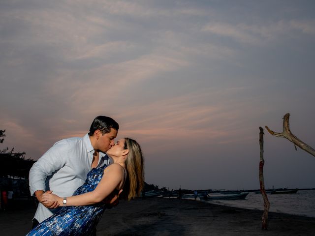 La boda de Omar y Irais en Boca del Río, Veracruz 18