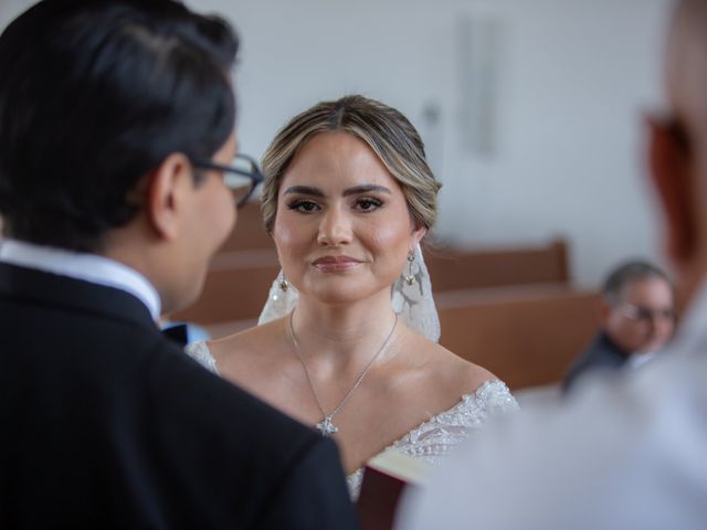 La boda de Omar y Irais en Boca del Río, Veracruz 50