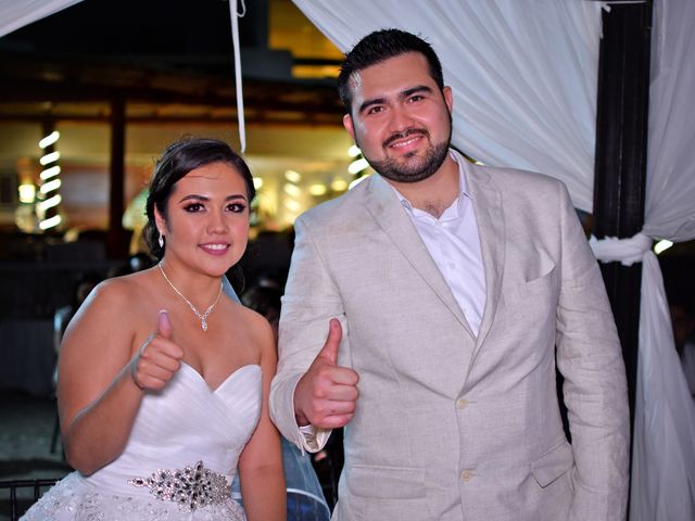 La boda de Jorge y Alejandra en Mazatlán, Sinaloa 29