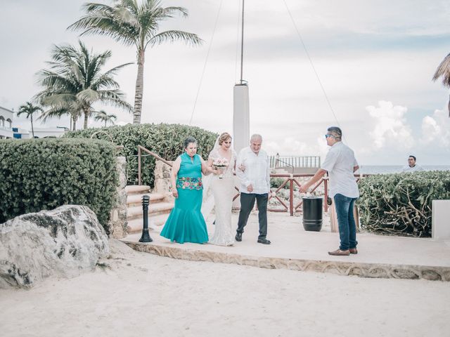 La boda de Ricardo y Sara en Cancún, Quintana Roo 30