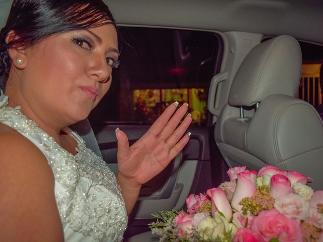 La boda de Henoc y Adriana en Ecatepec, Estado México 13