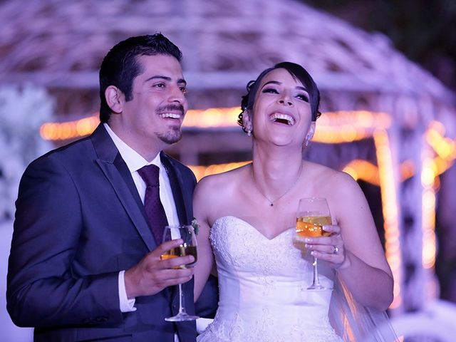 La boda de Albert Michael y Norma Patricia en Sahuayo, Michoacán 16