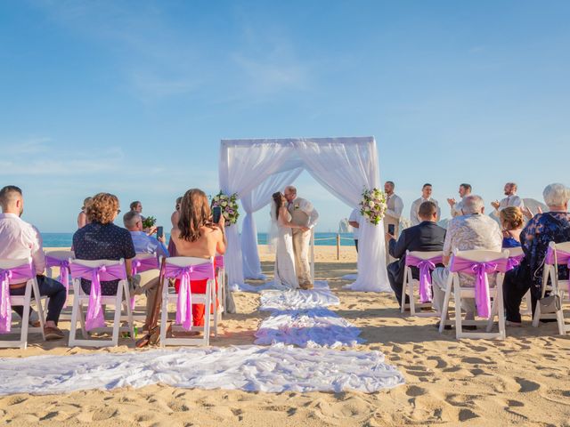 La boda de Carmen y Jess en Cabo San Lucas, Baja California Sur 39