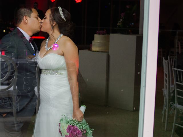 La boda de Diego y Briceida en Morelia, Michoacán 18