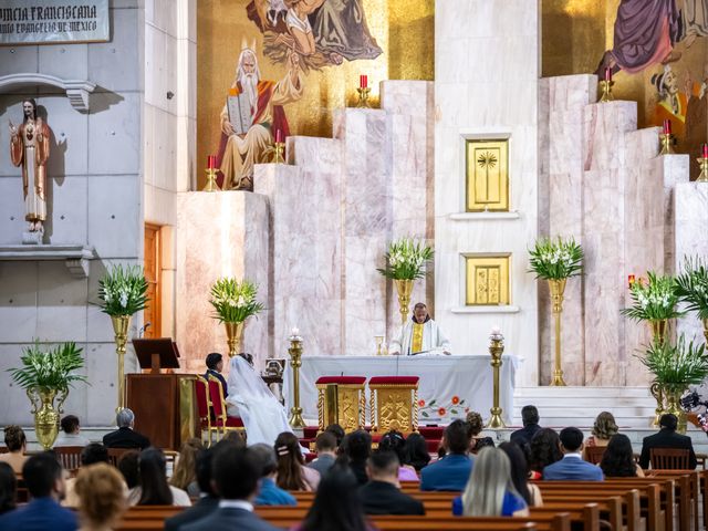 La boda de Omar y Rubi en Gustavo A. Madero, Ciudad de México 39