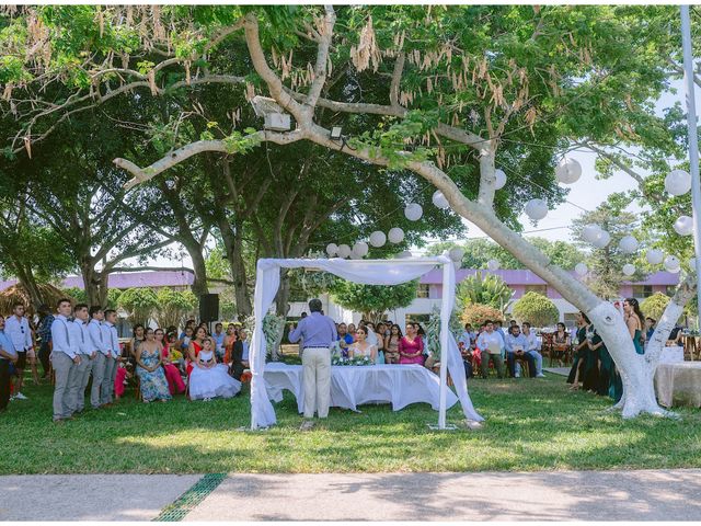 La boda de Antonio y Fanny en Coatzacoalcos, Veracruz 26