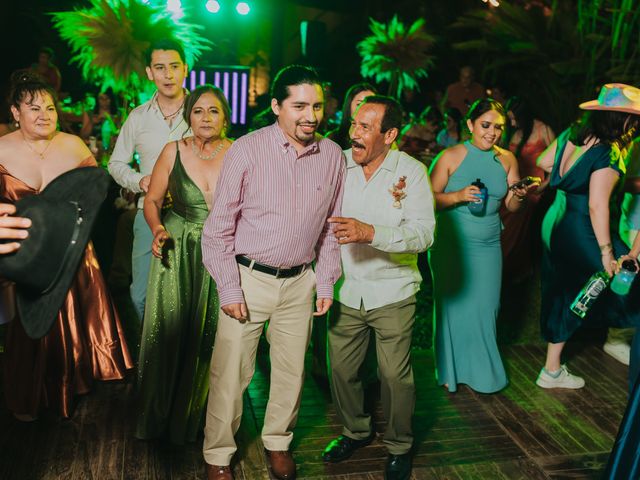 La boda de Eduardo y Nancy en San Luis Potosí, San Luis Potosí 700