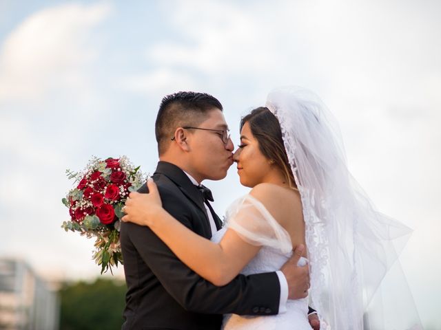 La boda de Adrian y Azereth en León, Guanajuato 4