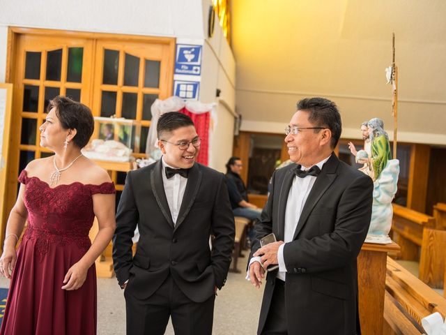 La boda de Adrian y Azereth en León, Guanajuato 11