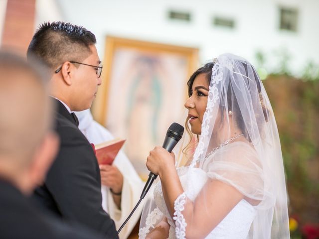 La boda de Adrian y Azereth en León, Guanajuato 20