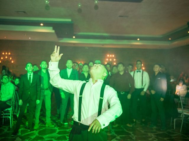 La boda de Adrian y Azereth en León, Guanajuato 41