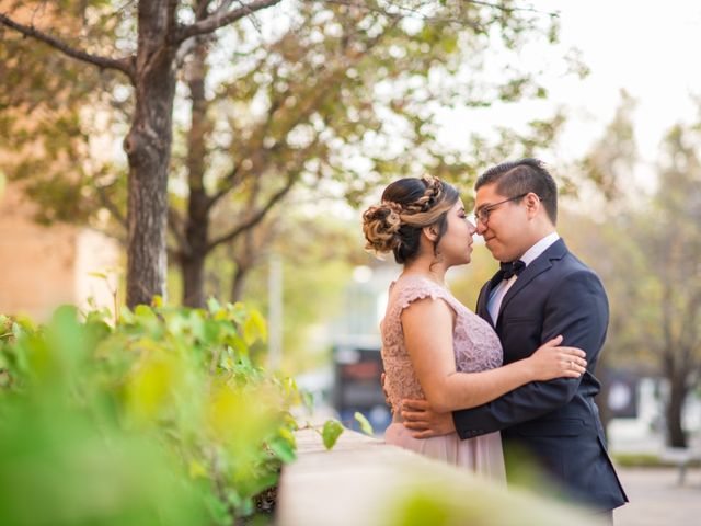 La boda de Adrian y Azereth en León, Guanajuato 47