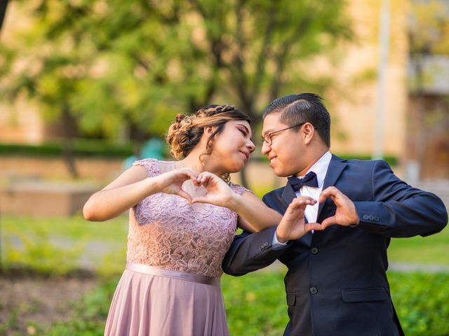 La boda de Adrian y Azereth en León, Guanajuato 49