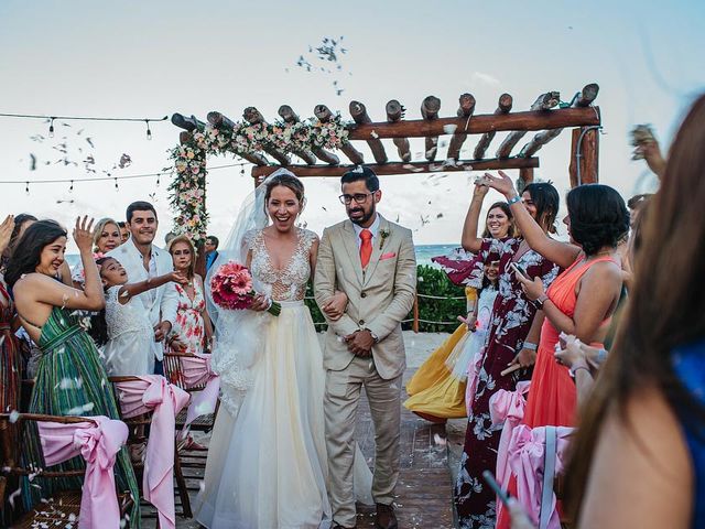 La boda de Mauricio y Gaby en Playa del Carmen, Quintana Roo 33