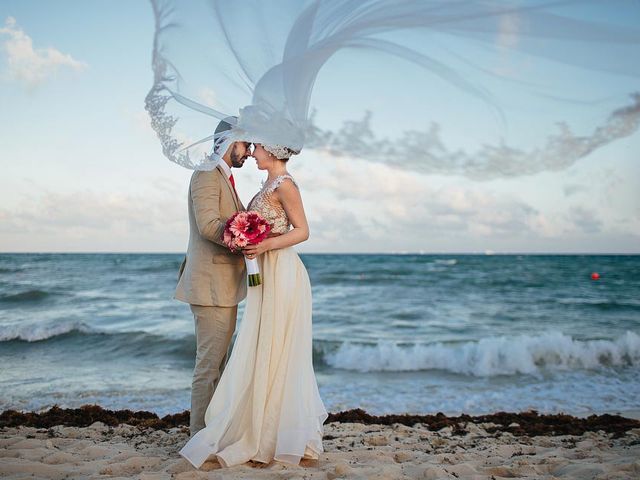 La boda de Mauricio y Gaby en Playa del Carmen, Quintana Roo 35
