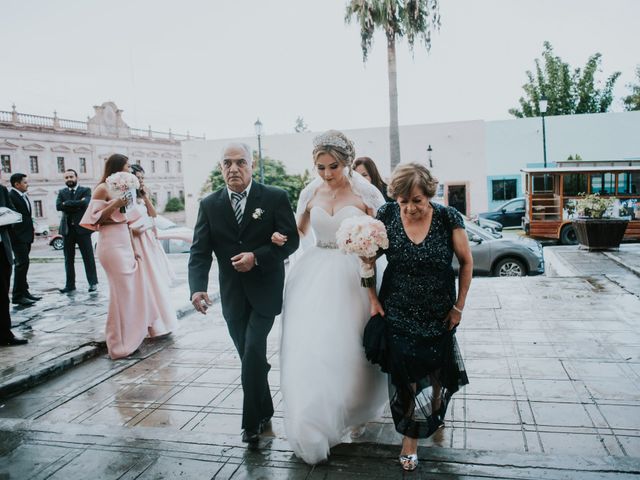 La boda de Martin y Karlita en Parras, Coahuila 23