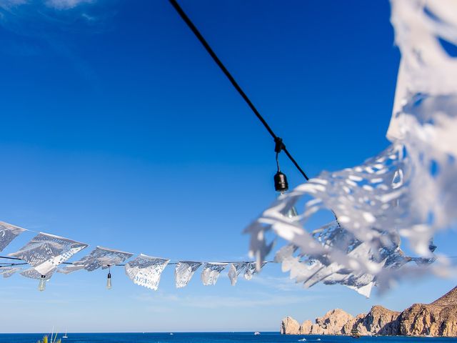 La boda de Brian y Meredith en Cabo San Lucas, Baja California Sur 27