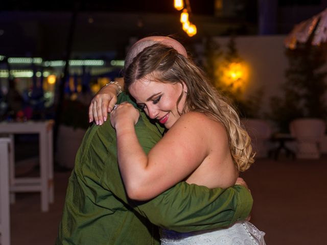 La boda de Brian y Meredith en Cabo San Lucas, Baja California Sur 63