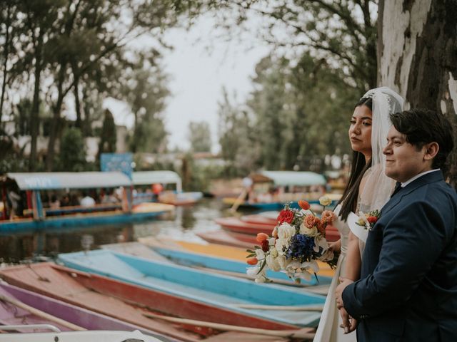 La boda de Braulio y María en Xochimilco, Ciudad de México 15