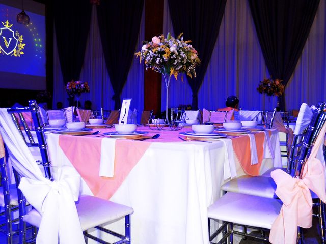 La boda de Sergio y Brenda  en Iztapalapa, Ciudad de México 1