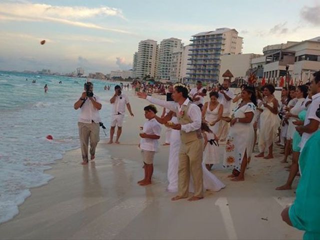 La boda de Alfredo y Karla en Cancún, Quintana Roo 6