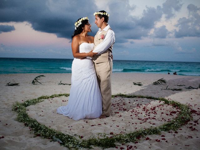 La boda de Alfredo y Karla en Cancún, Quintana Roo 8