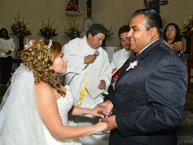 La boda de Luis y Sandra  en Atlautla, Estado México 21