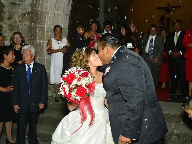 La boda de Luis y Sandra  en Atlautla, Estado México 1