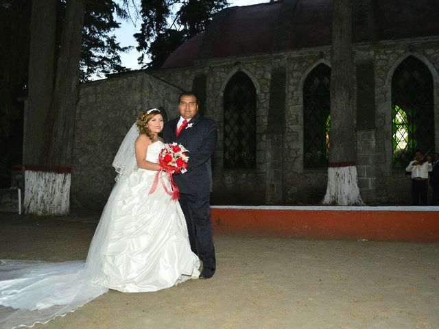 La boda de Luis y Sandra  en Atlautla, Estado México 36