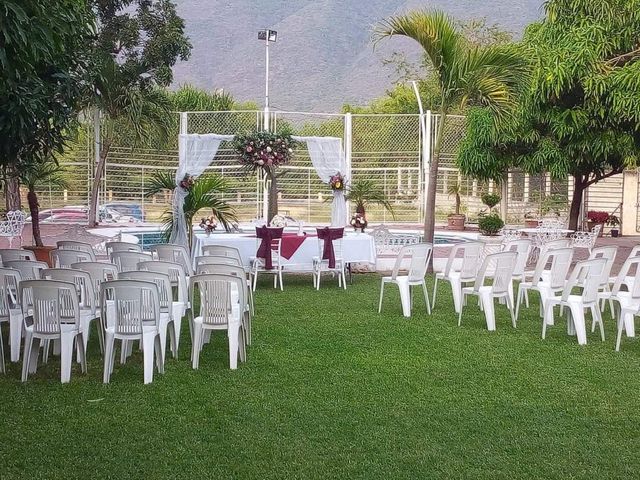 La boda de Iván  y Betsy en Iguala de La Independencia, Guerrero 1