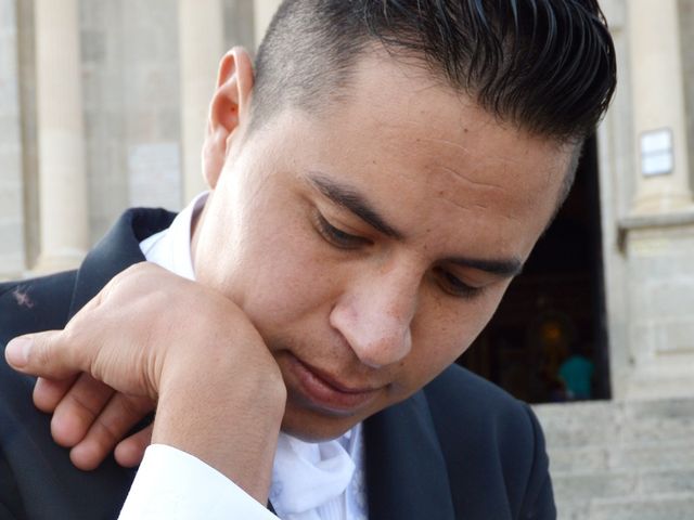 La boda de Julio César y Nancy Cecilia en Colón, Querétaro 3