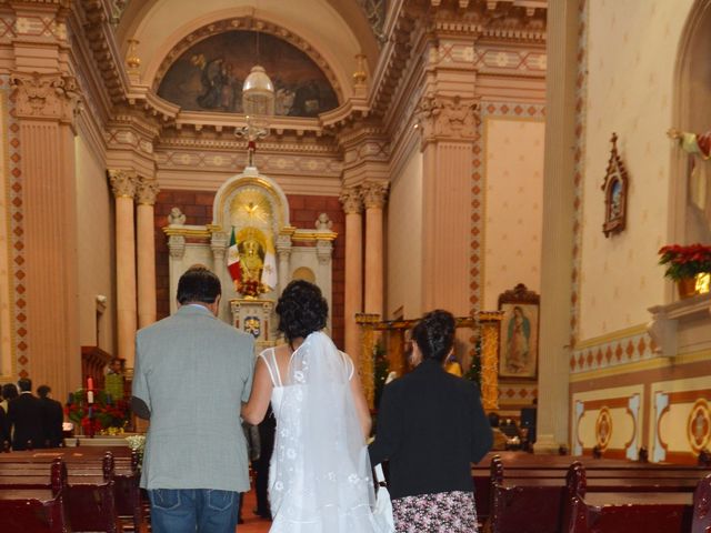 La boda de Julio César y Nancy Cecilia en Colón, Querétaro 4
