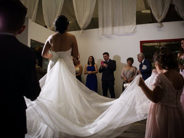La boda de Esdras y Diana en Irapuato, Guanajuato 23
