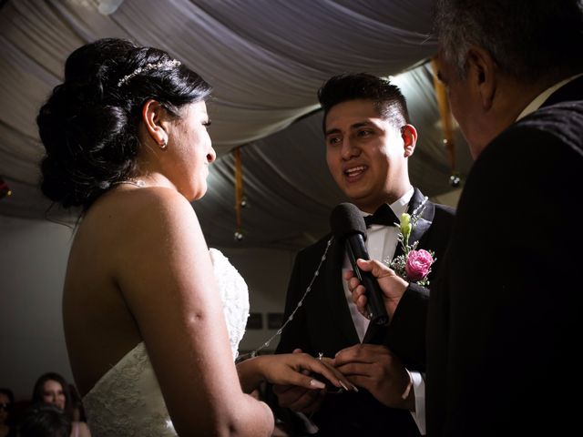 La boda de Esdras y Diana en Irapuato, Guanajuato 28