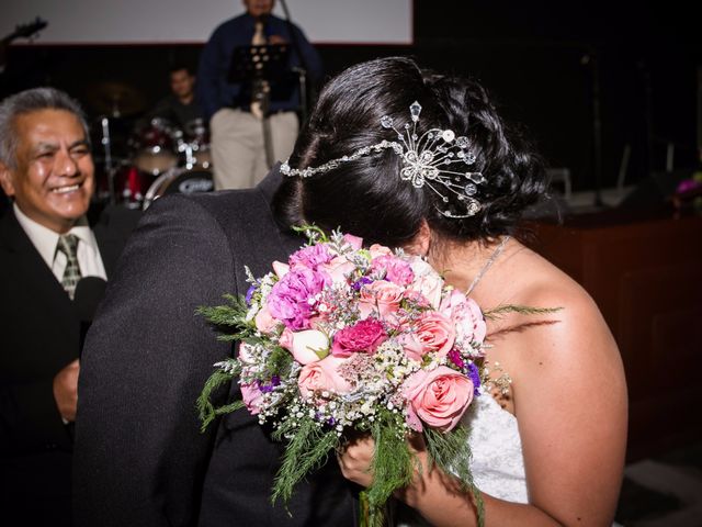 La boda de Esdras y Diana en Irapuato, Guanajuato 31