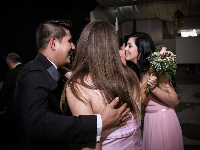 La boda de Esdras y Diana en Irapuato, Guanajuato 40