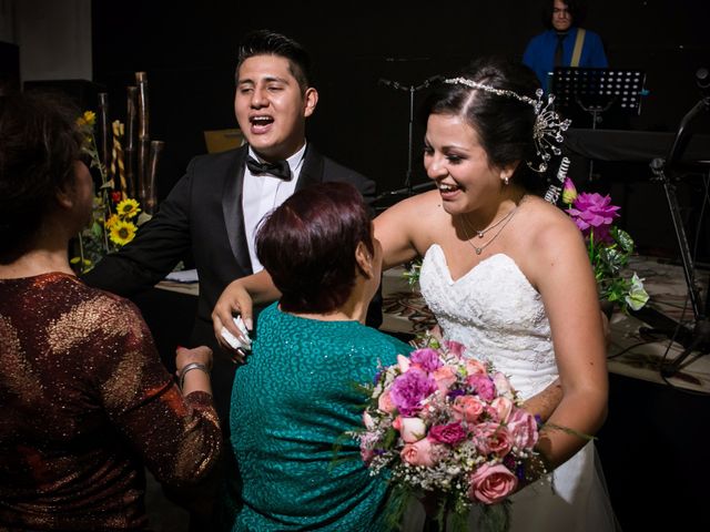 La boda de Esdras y Diana en Irapuato, Guanajuato 44