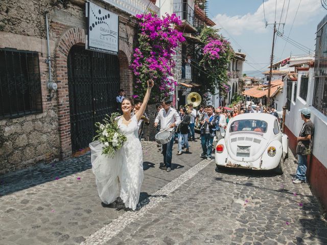 La boda de Daniel y Claudia en Taxco, Guerrero 16